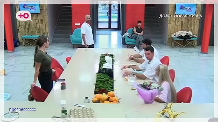 https://i2.imageban.ru/out/2025/09/15/ae1d7af2763f9702c0b42bbf47f50c57.jpg