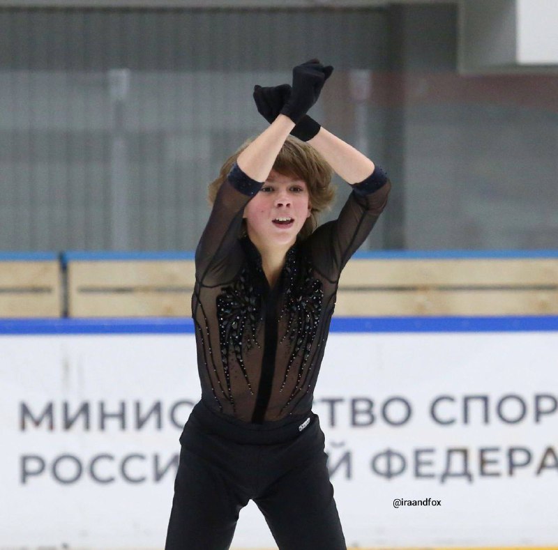 https://i2.imageban.ru/out/2025/09/15/be0d69613e129401c2c721f6f37e5bff.jpg
