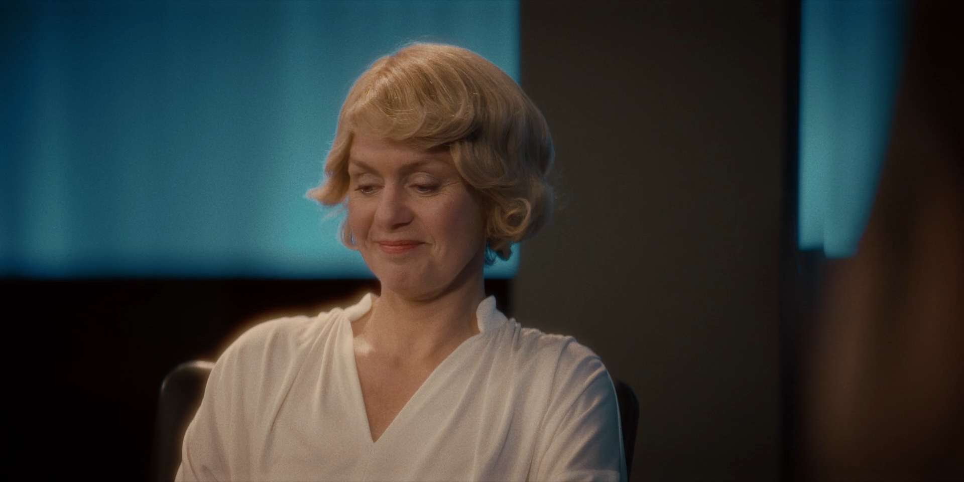 Vigdis.S01.E01.2025.WEB-DL.1080p.ExKinoRay.mkv_snapshot_32.12.png