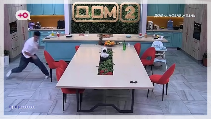 https://i2.imageban.ru/out/2025/10/03/39293b78bba966446f9597ec7e23bb4f.jpg