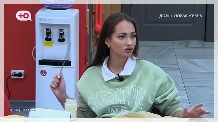 https://i2.imageban.ru/out/2025/10/06/ba1f0f453c3507c61ec08374ccda732a.jpg