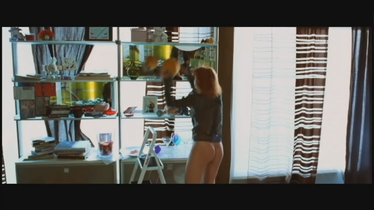 Анна Слынько 20 сигарет (2007) HD 720.mp4_000240.079.jpg