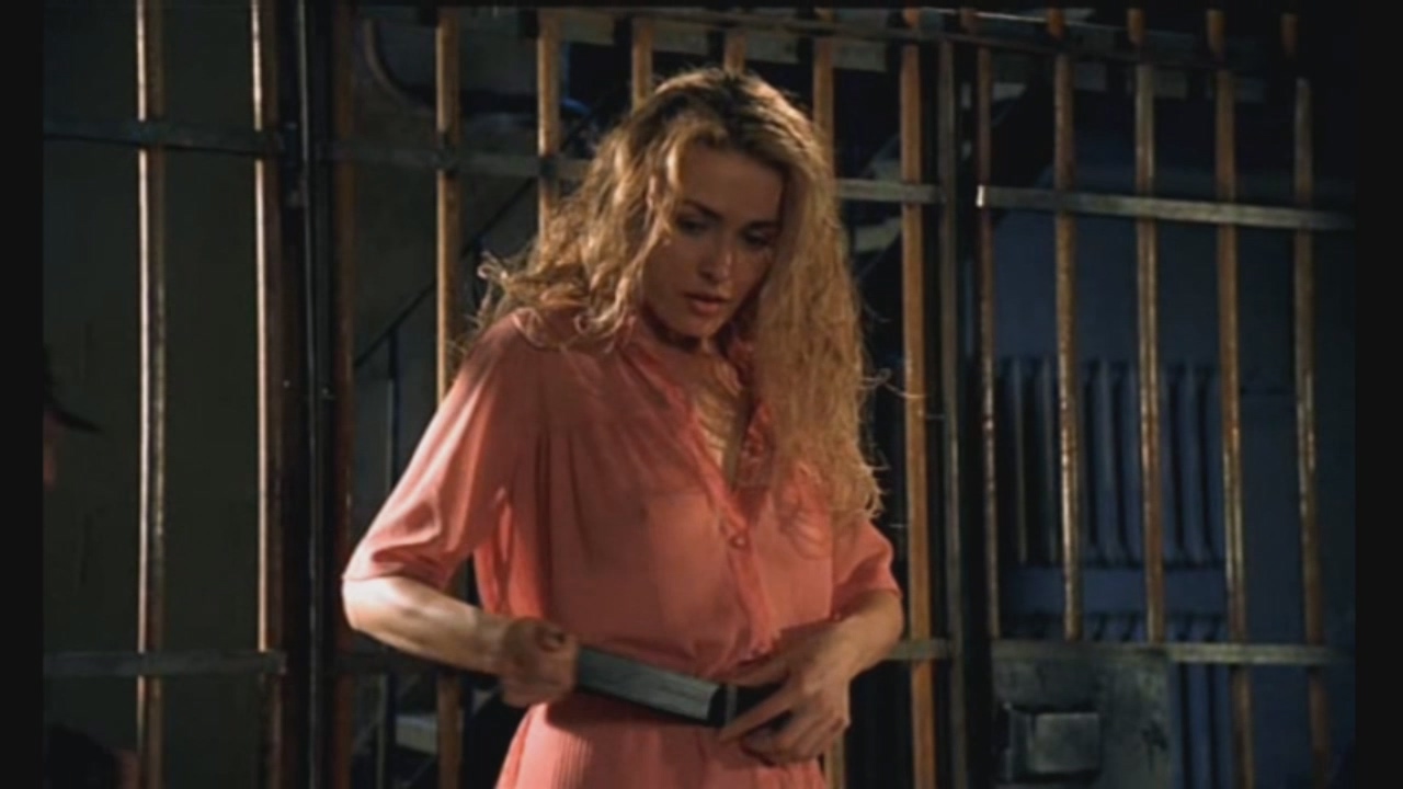 Ольга Сумская Я - кукла (2001) HD 720.mp4_000109.144.jpg