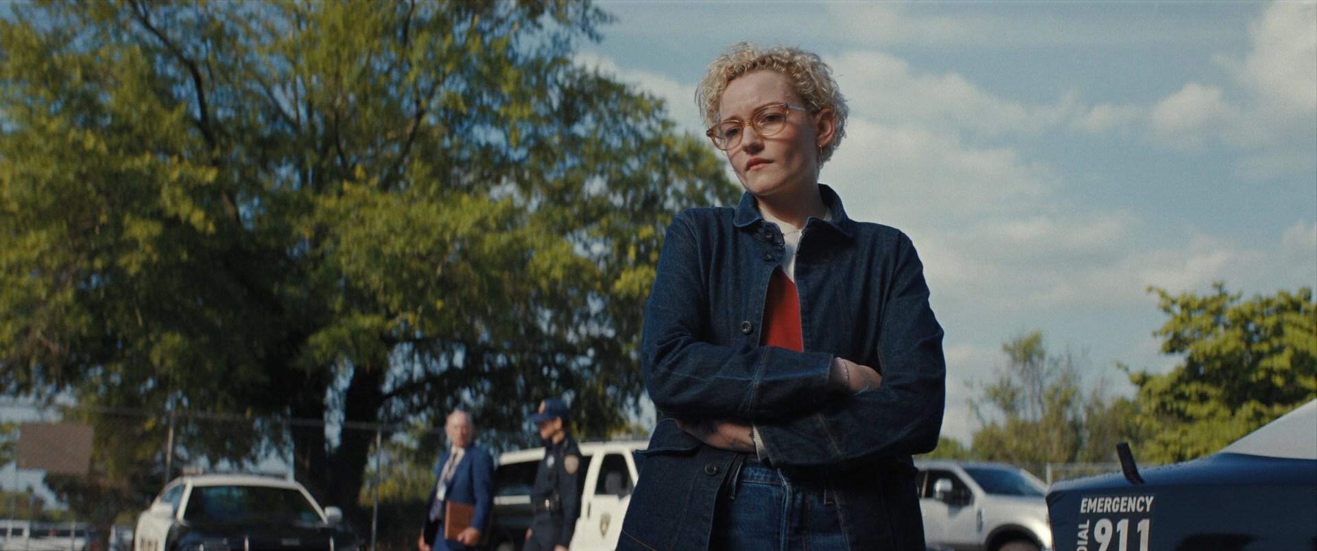    / Weapons (2025) BDRip 1080p (    )