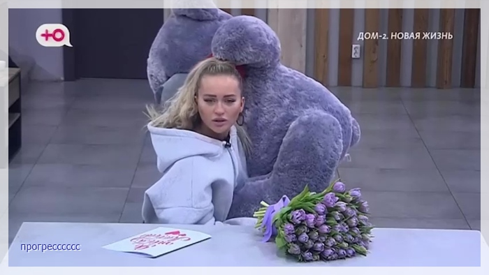 https://i2.imageban.ru/out/2025/10/11/6c977421ef98d41985267de0723ab80d.jpg