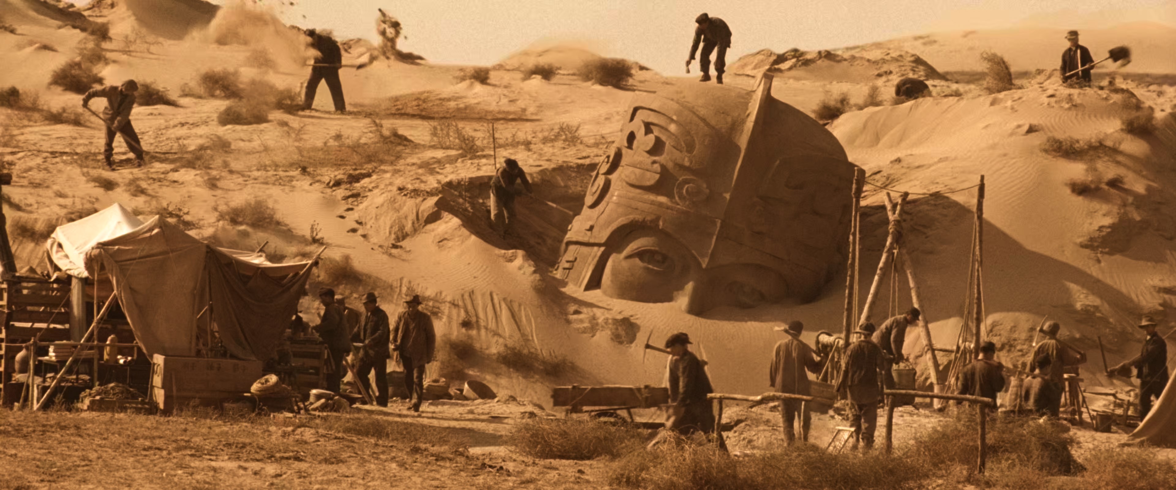 The Mummy Tomb of the Dragon Emperor (2008) BDRip 2160p-NVENC 10 bit [HDR].mkv_snapshot_00.14.20.860.jpg