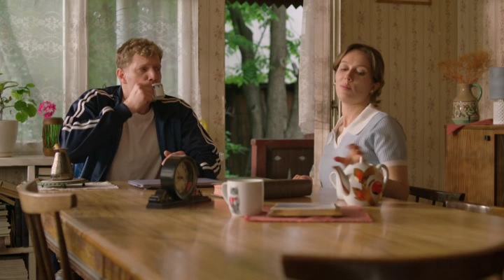 01. Один день для личной жизни.2025.WEB-DLRip.Files-x.avi_snapshot_30.01.png