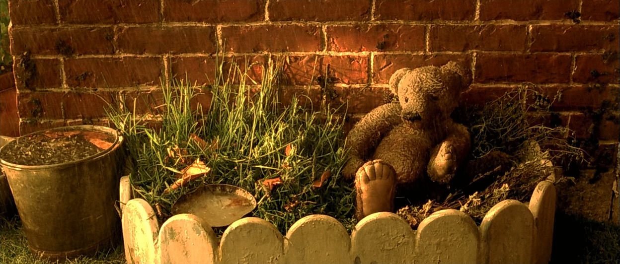 Amelie from Montmartre (2001) BDRip.mkv_snapshot_00.09.19.809.png