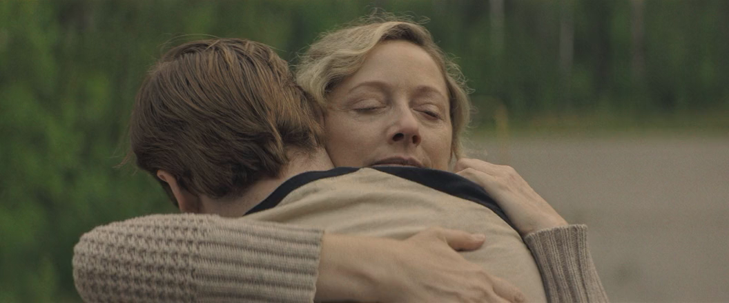 Долгая прогулка (2025) WEB-DLRip-AVC_ivanes.mkv_20251022_164854.025.png