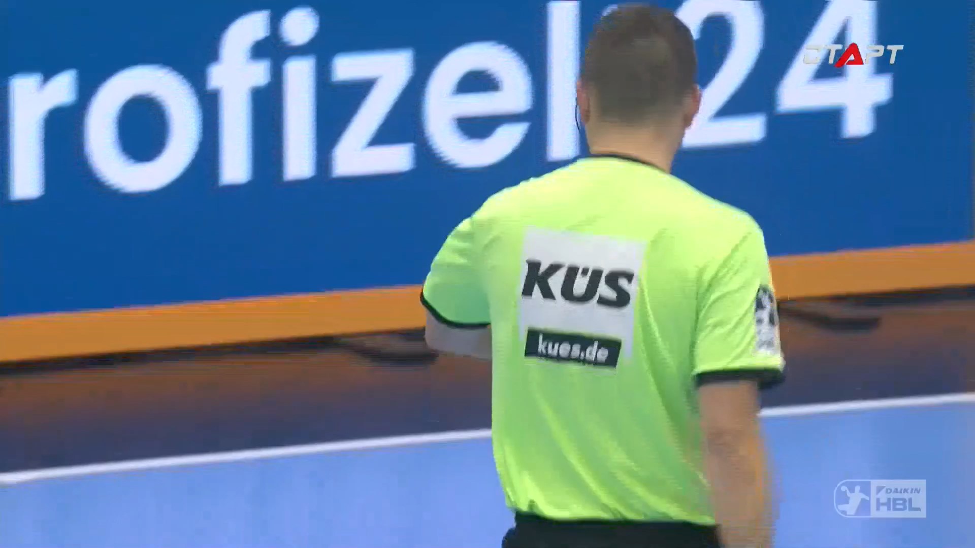 Немецкая Бундеслига. Гуммерсбах - ТХВ Киль.ts_snapshot_00.03.40.881.jpg