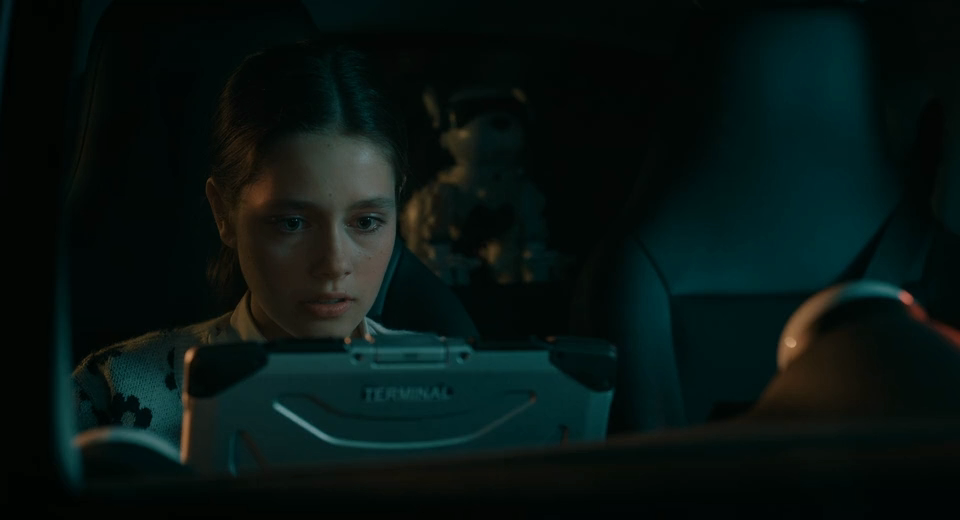 Неискусственный интеллект (2025) WEB-DLRip-AVC_ivanes.mkv_20251115_155827.969.png