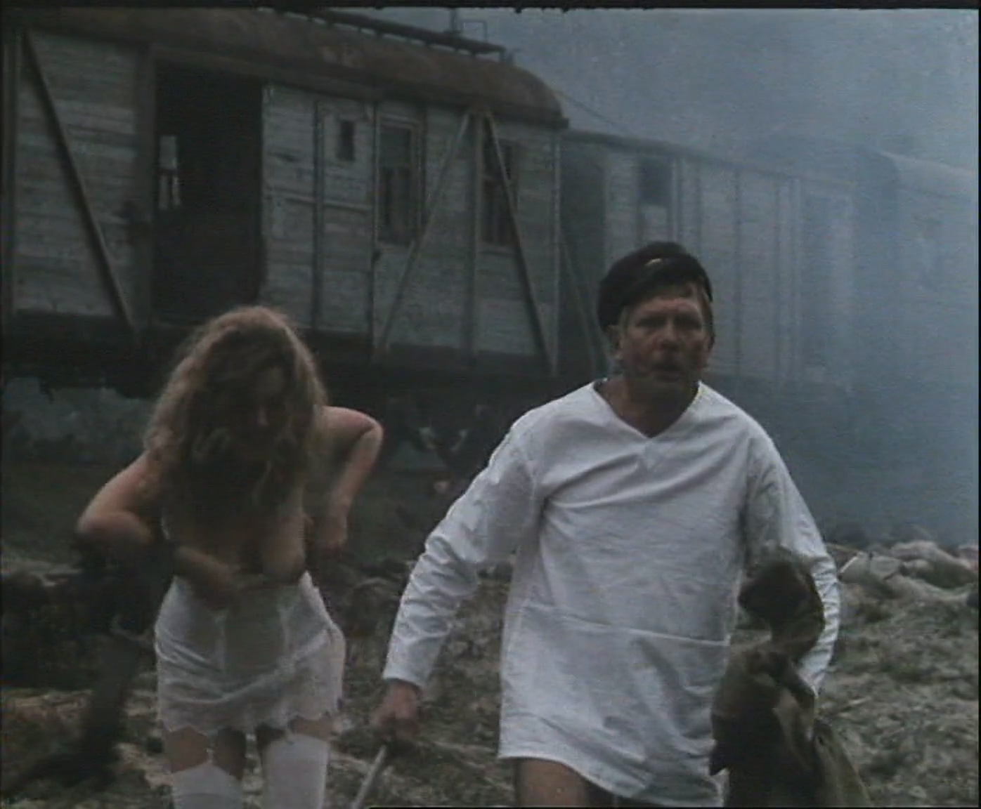 Елена Смолина Конь Белый 4 серия (1993).mp4_20251119_135951.084.jpg