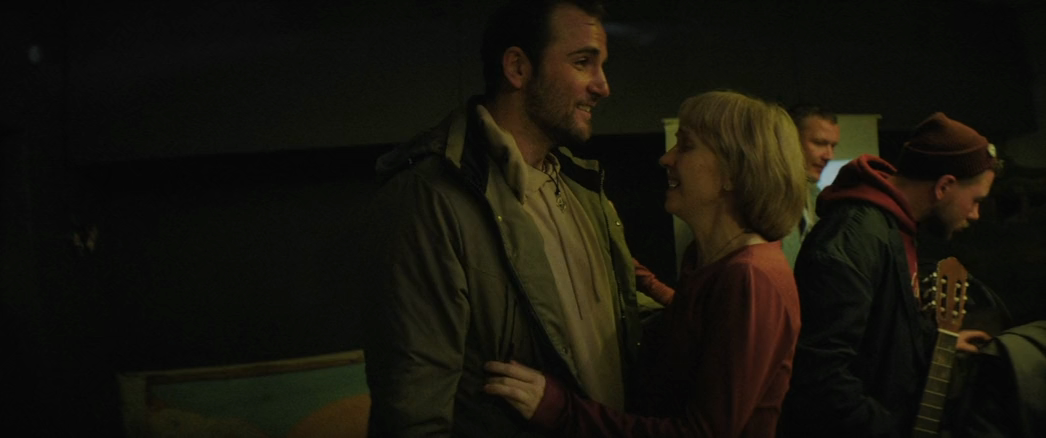 Филателия (2025) WEB-DLRip-AVC_ivanes.mkv_20251121_110225.165.png