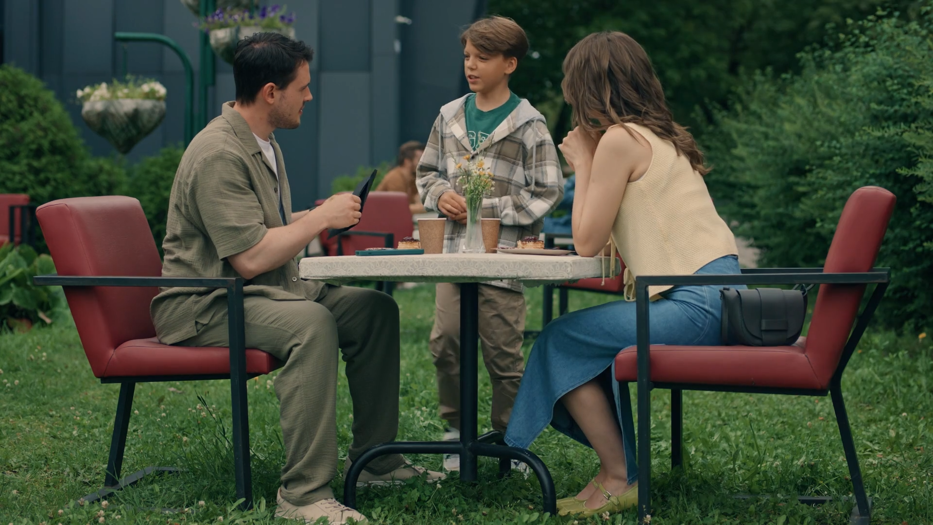 01. Охота.2025.WEB-DL 1080p.Files-x.mkv_snapshot_07.10.png