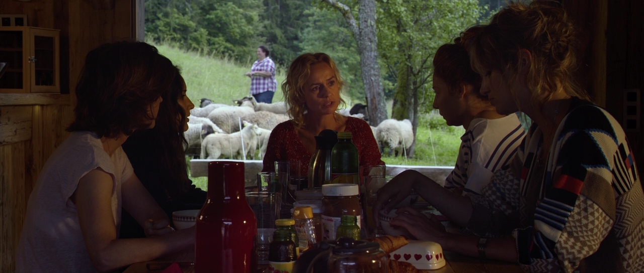 Мы любим тебя, мерзавец.2014.BDRip 720p msltel.mkv_snapshot_01.08.05.513.jpg