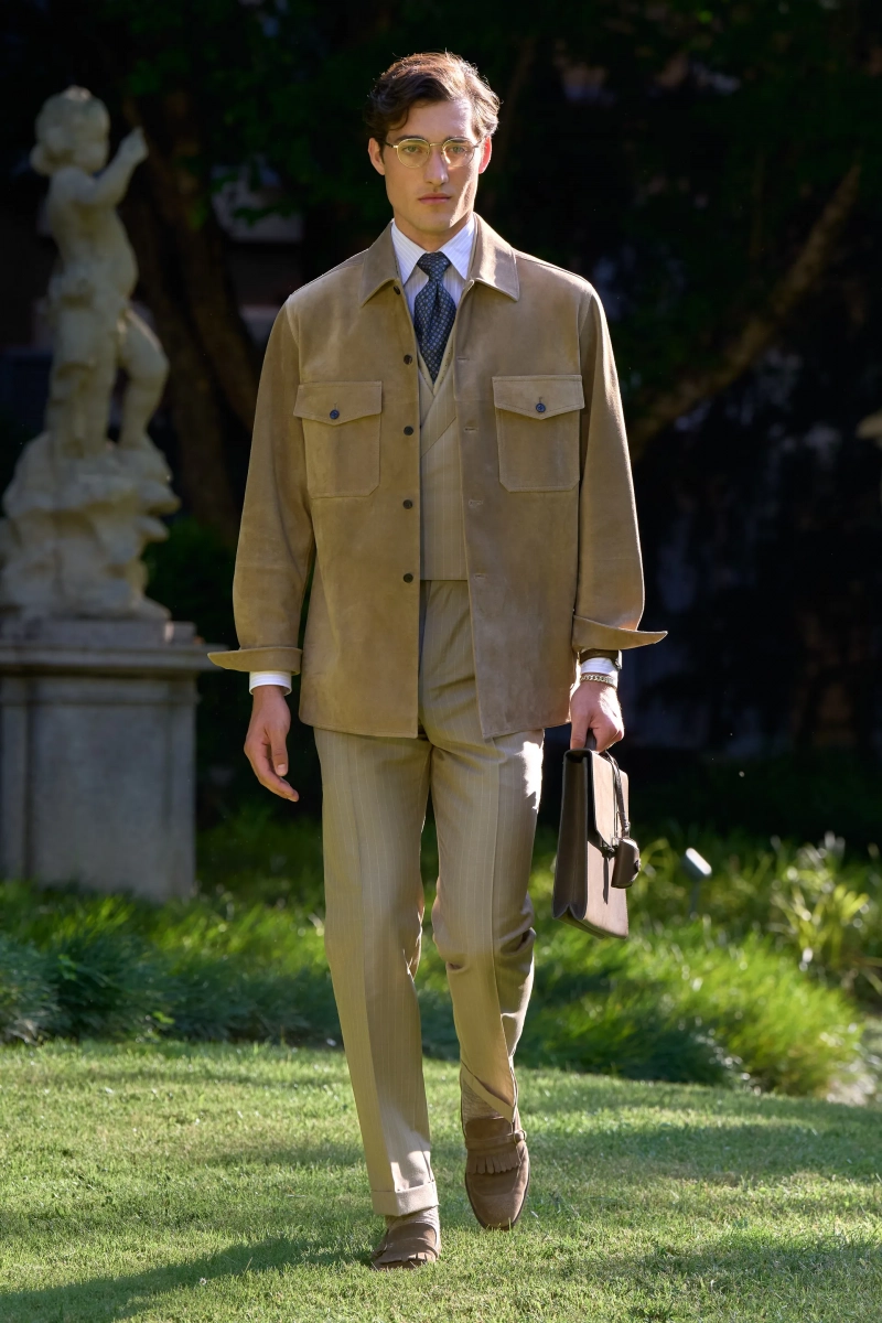00018-dunhill-spring-2026-menswear-credit-brand.webp