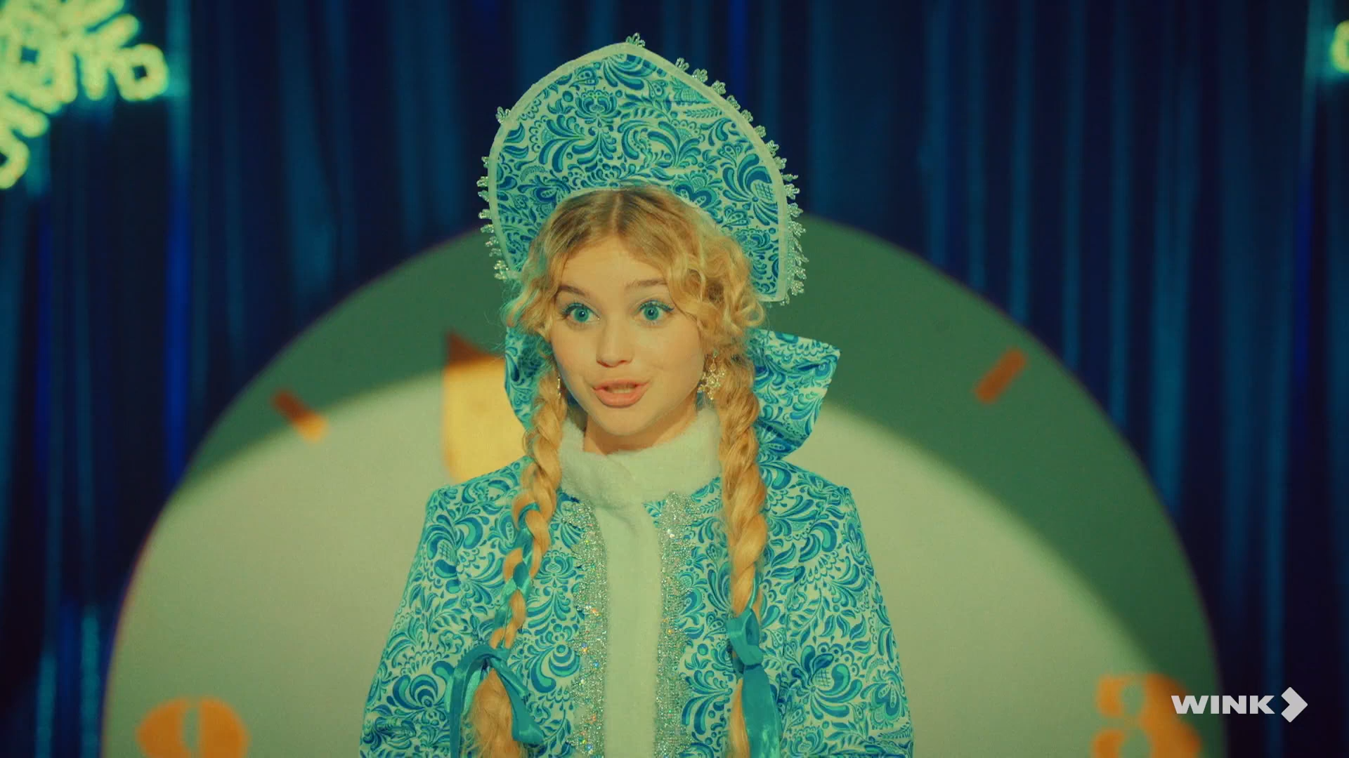 Lyubopytnaya Varvara i Novyy God.WEB-DL.1080p.mkv_snapshot_02.27.png