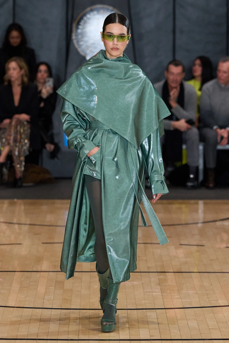 00010-lapointe-fall-2025-ready-to-wear-credit-gorunway.webp