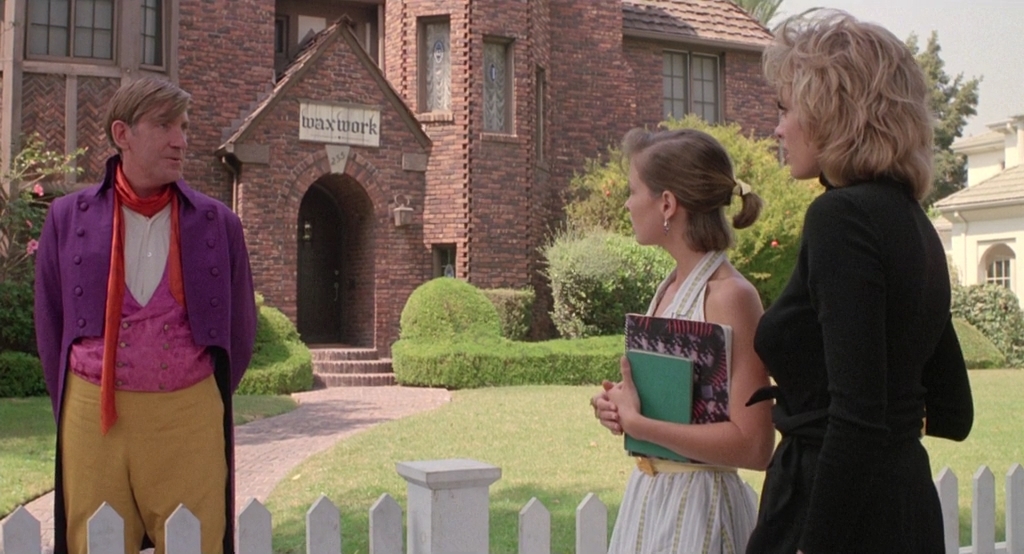 Музей восковых фигур.1988.BDRip AVC msltel.mkv_snapshot_00.05.01.048.jpg