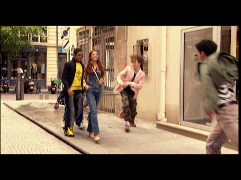 dvd_snapshot_00.07.840.png