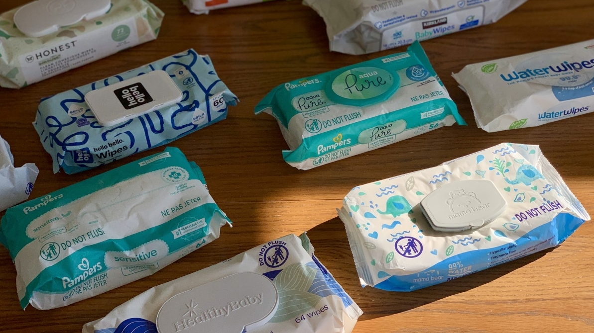 Из какого материала изготавливают влажные салфетки