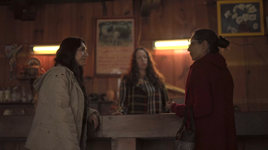 Они были ведьмами (2025) WEB-DLRip-AVC_ivanes.mkv_snapshot_00.15.15.498.png