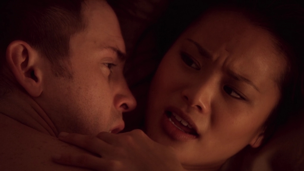 Горящие пальмы.2010.BDRip AVC msltel.mkv_snapshot_00.26.35.013.jpg