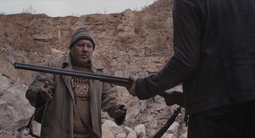 Жить (2010) WEB-DLRip-AVC_ivanes.mkv_snapshot_00.22.56.200.png
