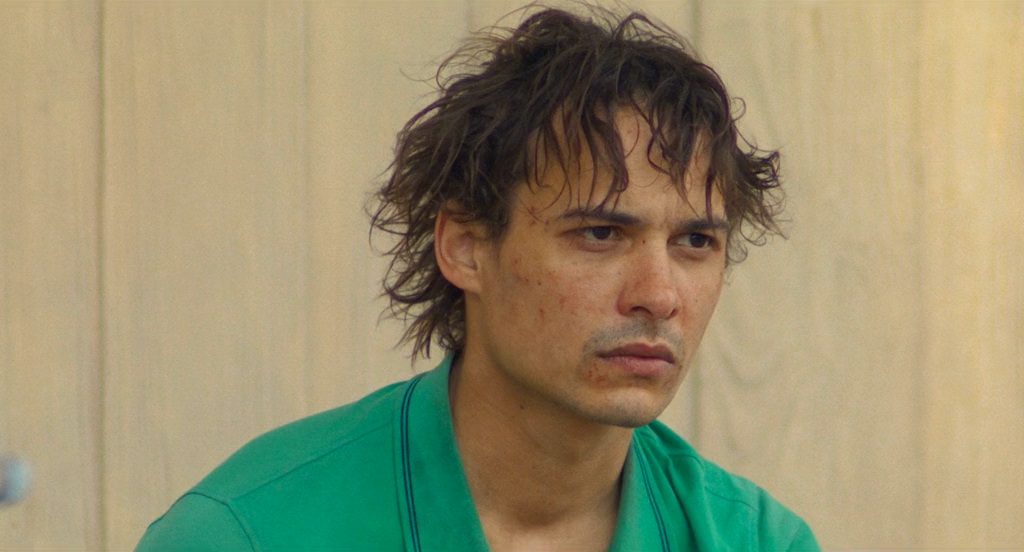 ����������� ��� �������� / Urchin (2025) WEB-DLRip-AVC | ������ �� (�������� ��� ��������� ������� �����������)