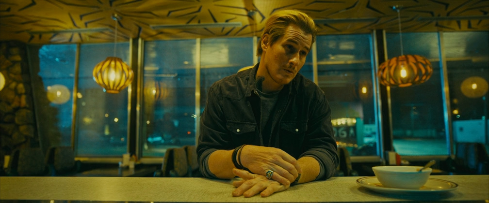 Убийца в петле времени (2023) WEB-DLRip-AVC_ivanes.mkv_20260209_132241.537.png