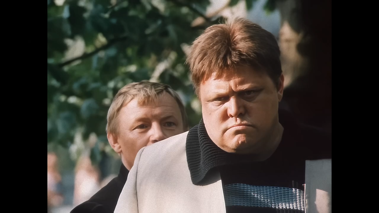 4 Серия_3_nyx3.mov_snapshot_00.33.08.520.png