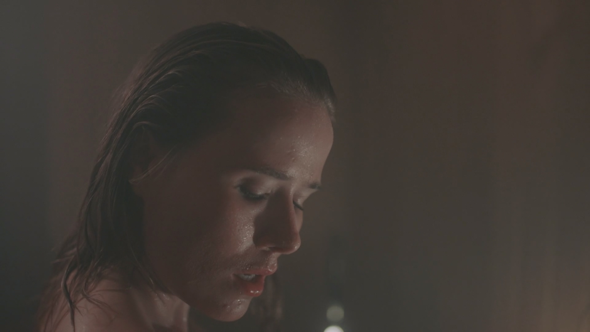 Виктория Бычкова Стокгольмский синдром 2 серия (2026) HD 1080.mp4_20260227_084247.895.jpg