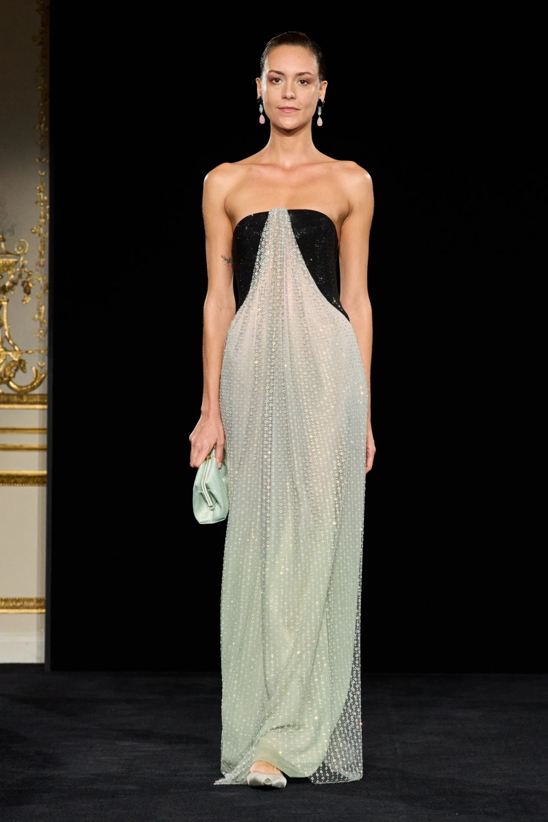 00014-armani-prive-spring-2026-couture-credit-gorunway.webp