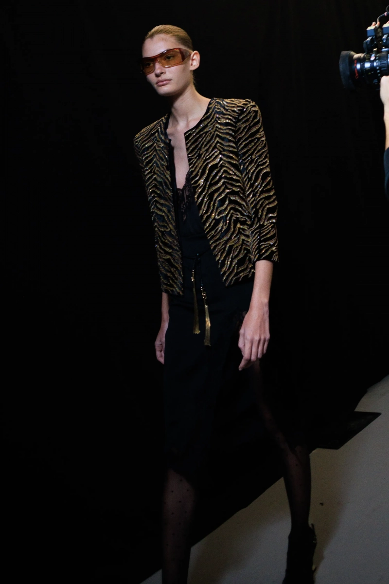 Balmain_PFW_ fw26_backstageacielle_11.webp