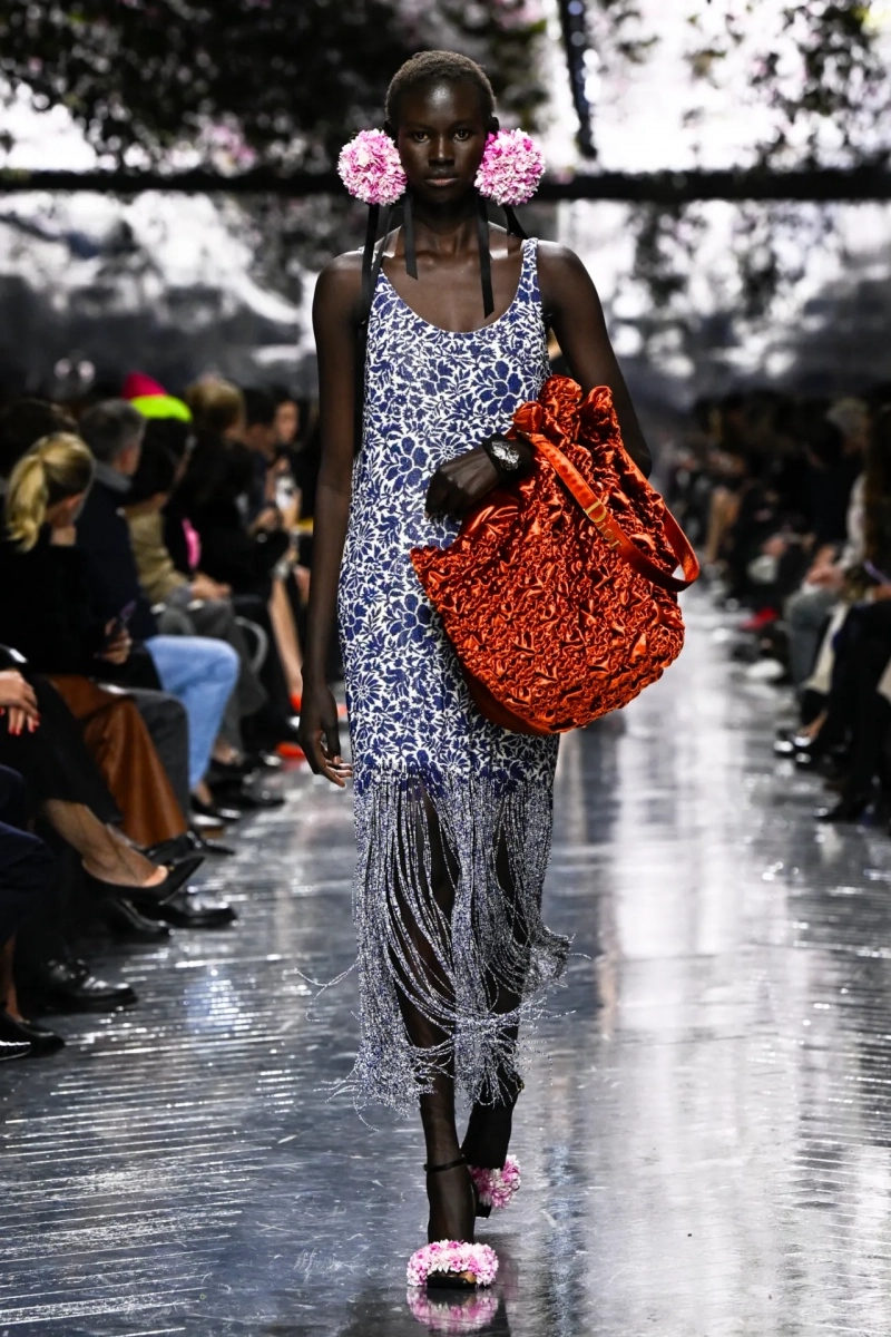 christian-dior-spring-2026-rtw-hc-r-gg-0058.webp