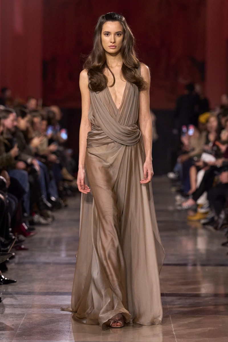 00048-elie-saab-spring-2026-couture-credit-gorunway.webp