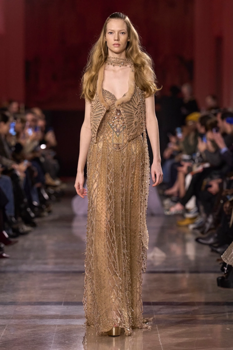 00037-elie-saab-spring-2026-couture-credit-gorunway.webp