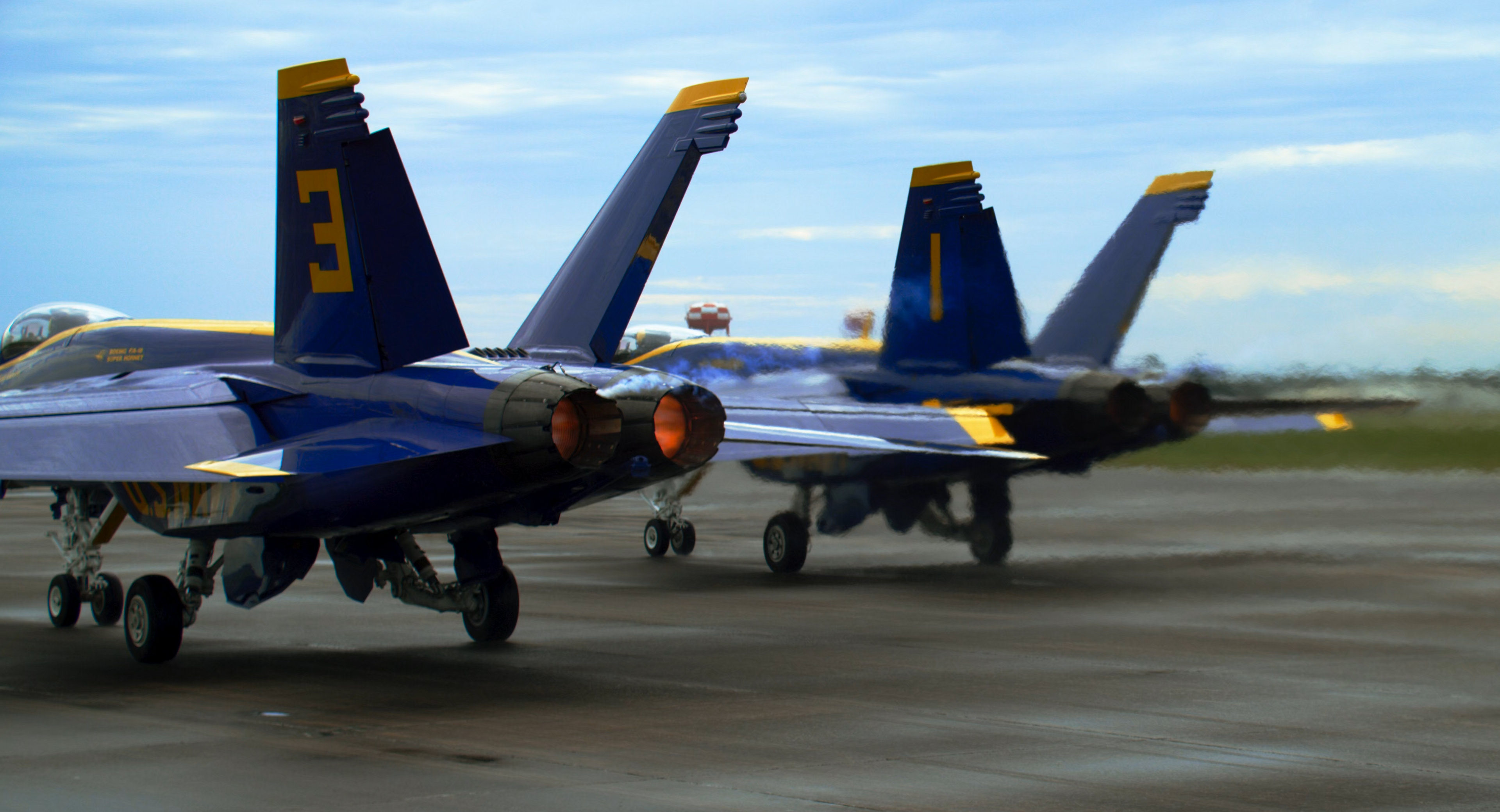 The Blue Angels (2024) 2160p WEB-DL H265.mkv_snapshot_00.06.12.000.png