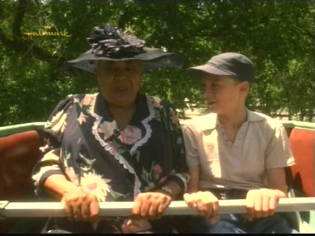 Anya's Bell 1999 TVRip.avi_snapshot_00.48.42.png