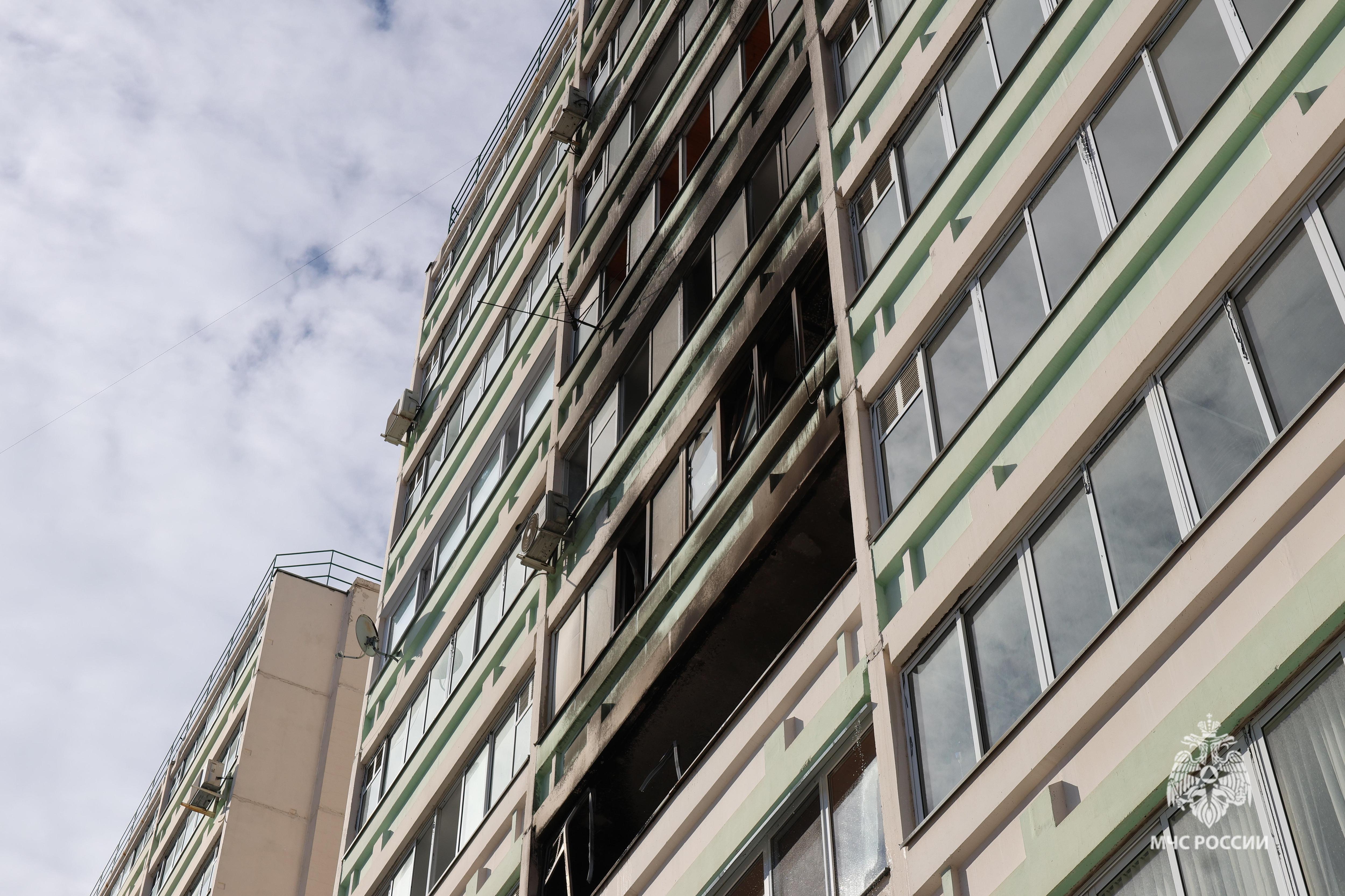 Восьмилетнего мальчика нашли без сознания в диване при пожаре в Перми