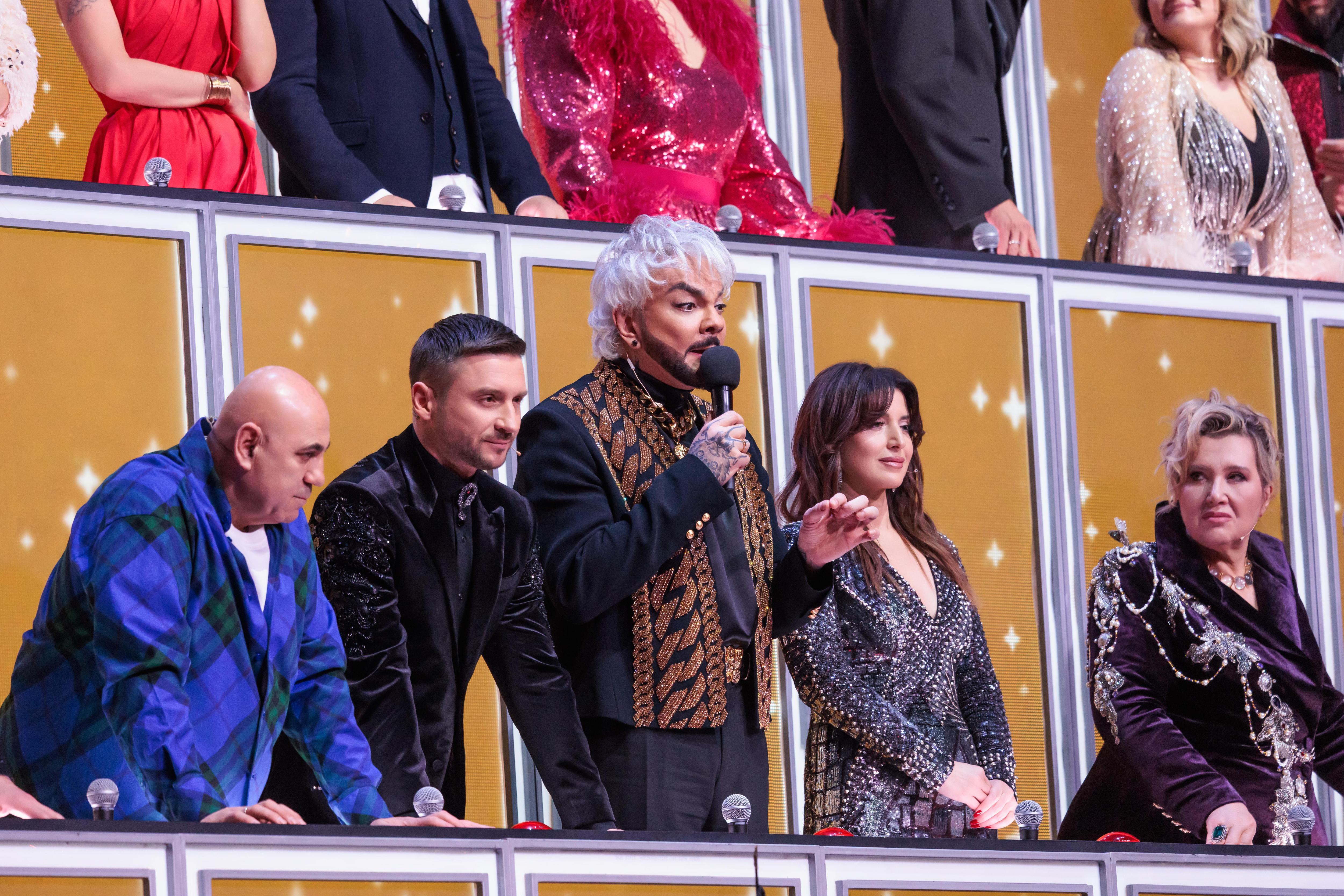 Финал шоу «Ну-ка, все вместе! Хором!»: победил уральский коллектив