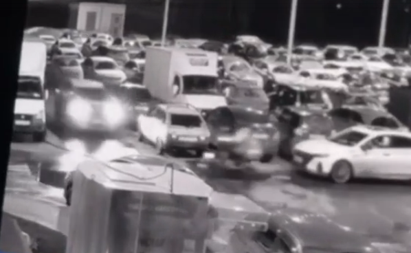 Велокурьер пострадал в ДТП во дворе Перми: эксперты назвали виновного