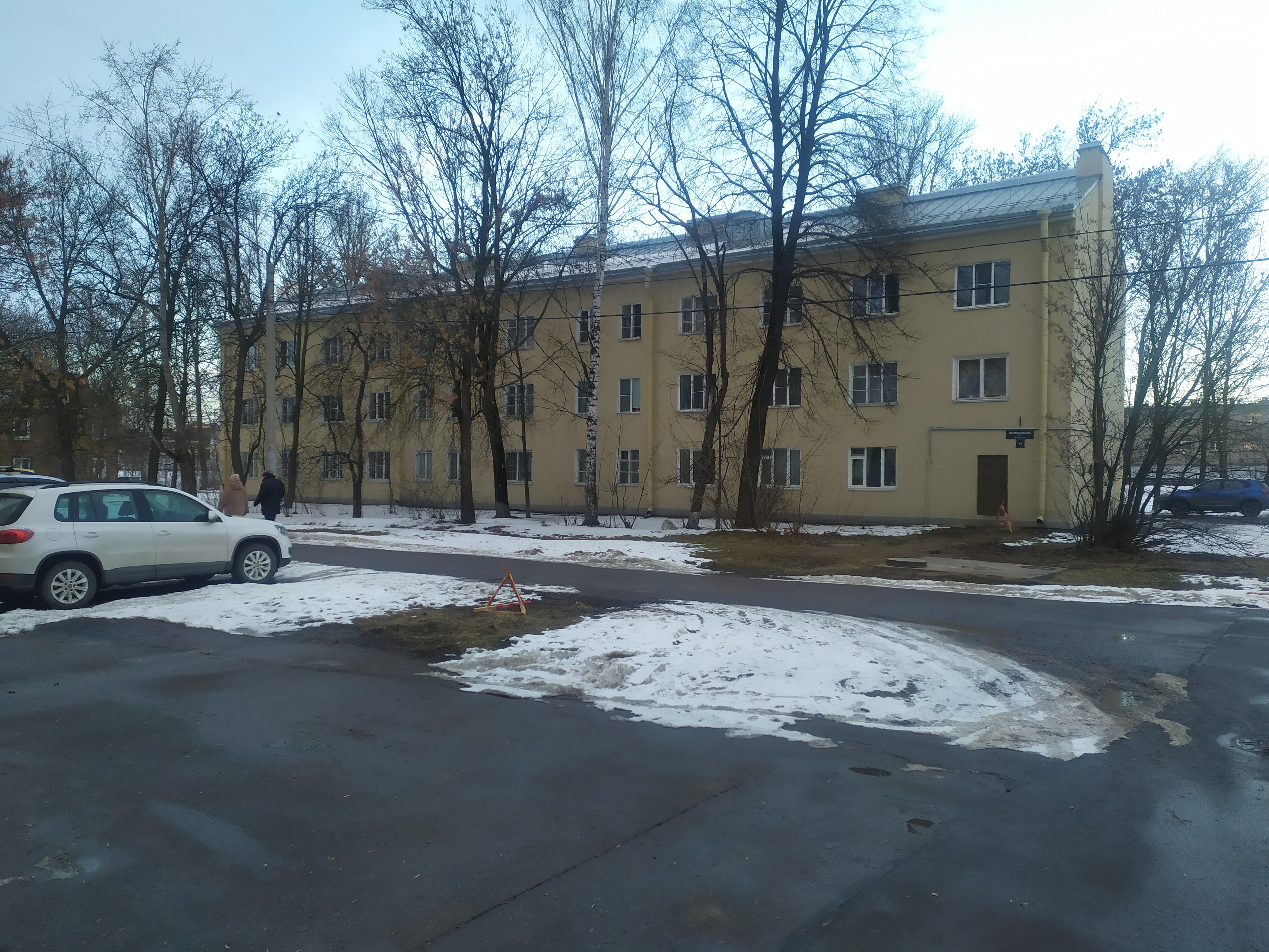 Фарфоровский пост, 70<br>Все фото дома: https://disk.yandex.ru/d/ojZGISo-RAS4Nw