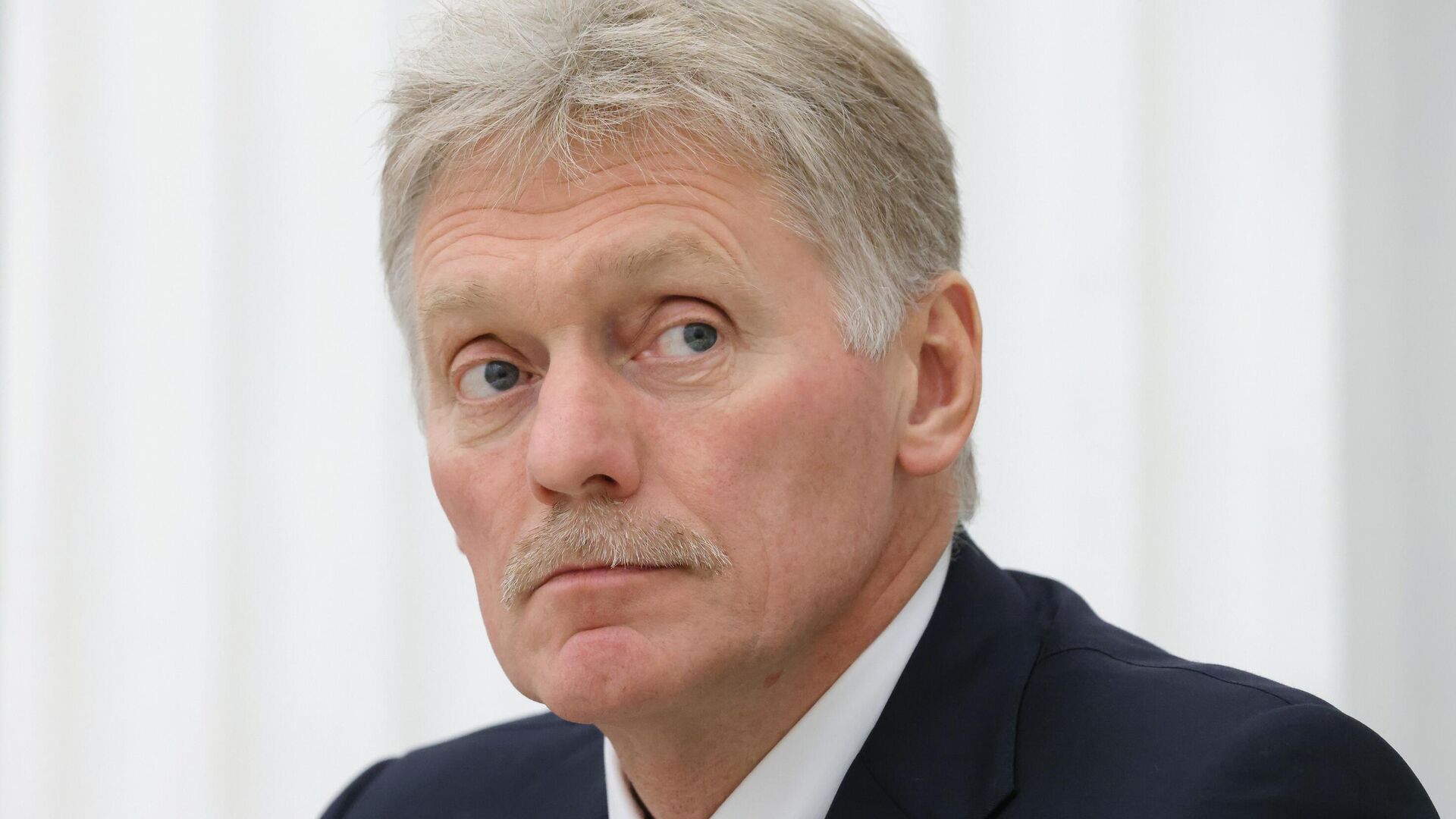 Песков ответил на вопрос о продлении лицензии США на продажу нефти