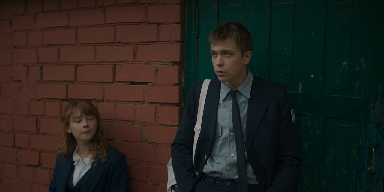 Radar.S01.E01.2026.WEB-DL.720p.ExKinoRay.mkv_snapshot_19.08.png