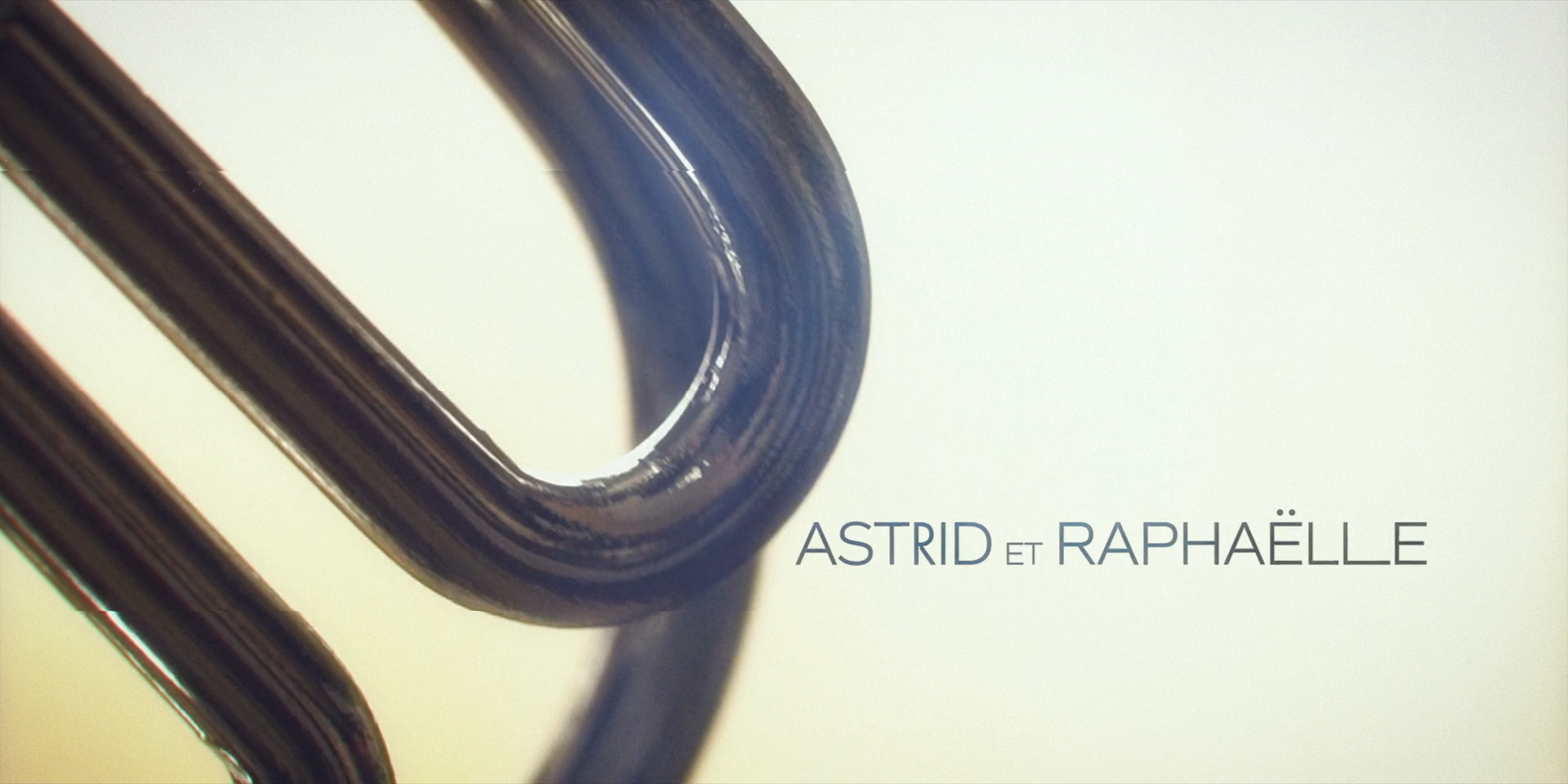 Astrid.et.Raphaelle.S05.E01.WEB.1080p-ylnian.mkv_snapshot_00.00.155.png