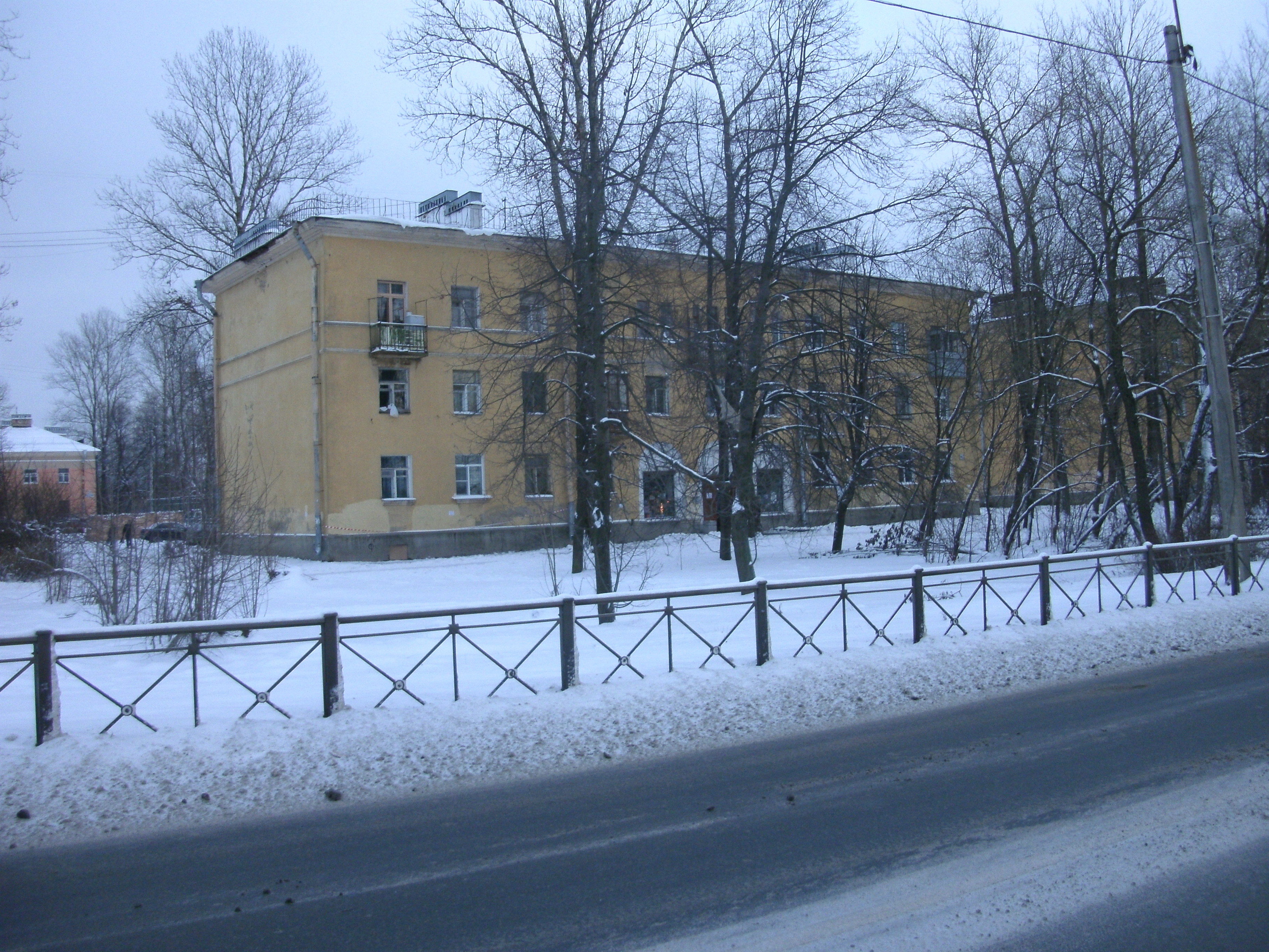 Колпино, Загородная 45.JPG