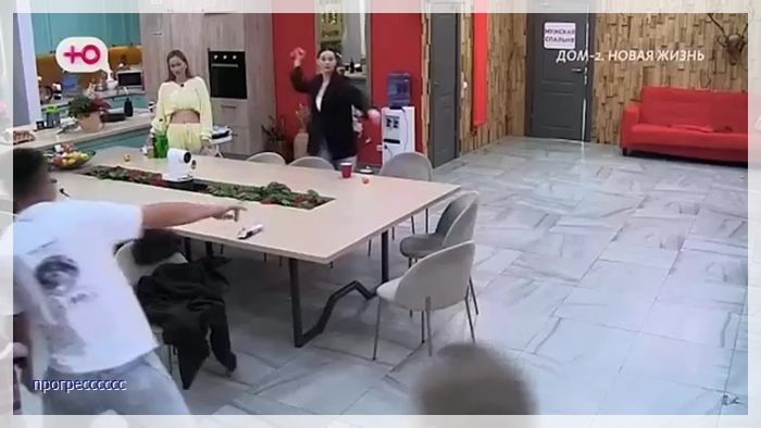 https://i2.imageban.ru/out/2026/05/01/c7d042179859114f6b2772897e5f7515.jpg
