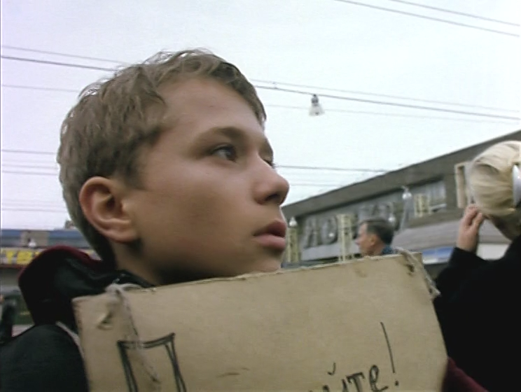 Parnikovyy.effekt.2005.DVDRip-AVC.ExKinoRay.mkv_snapshot_00.07.22.952.png