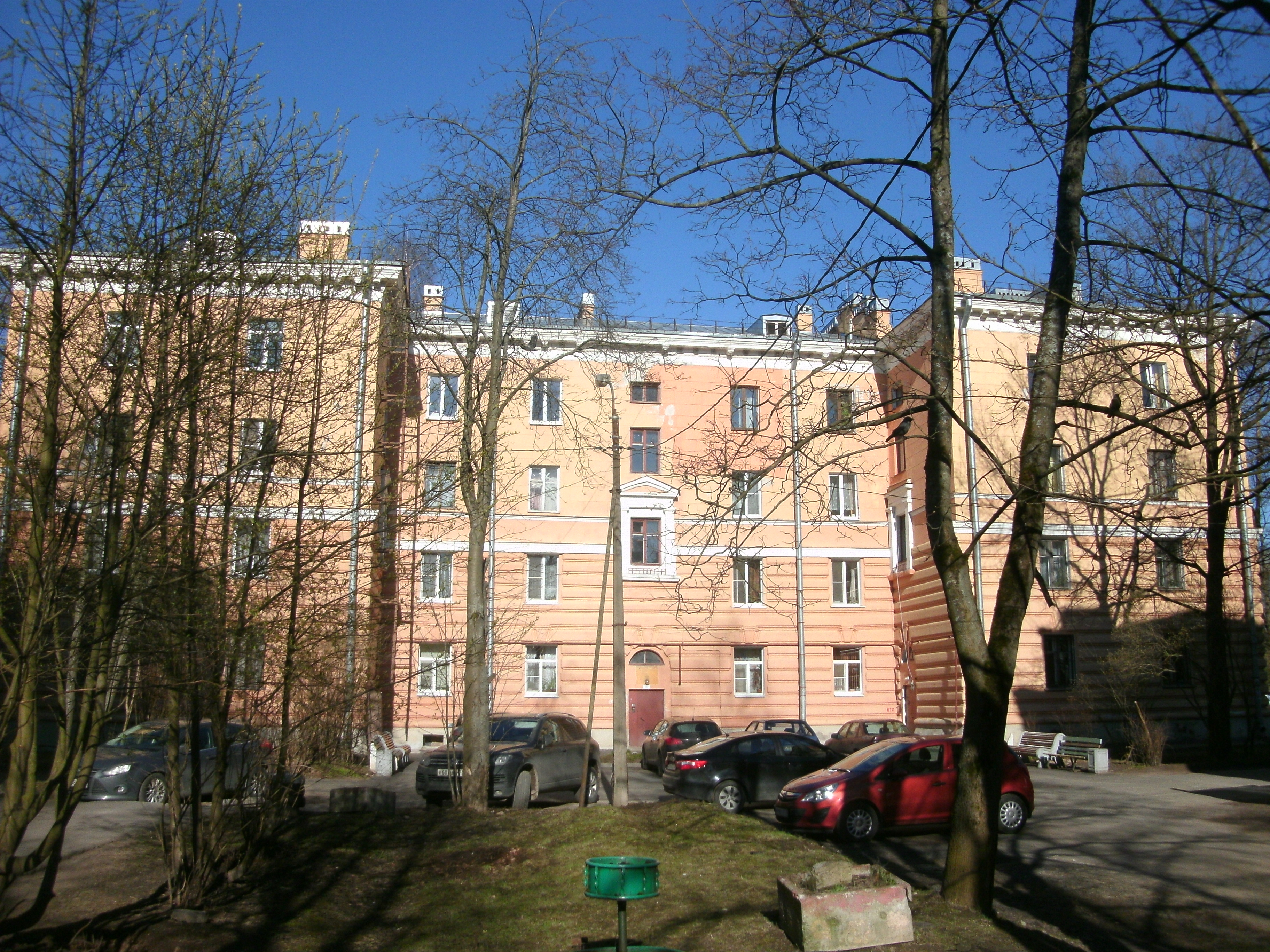 Приозерское шоссе 15.JPG